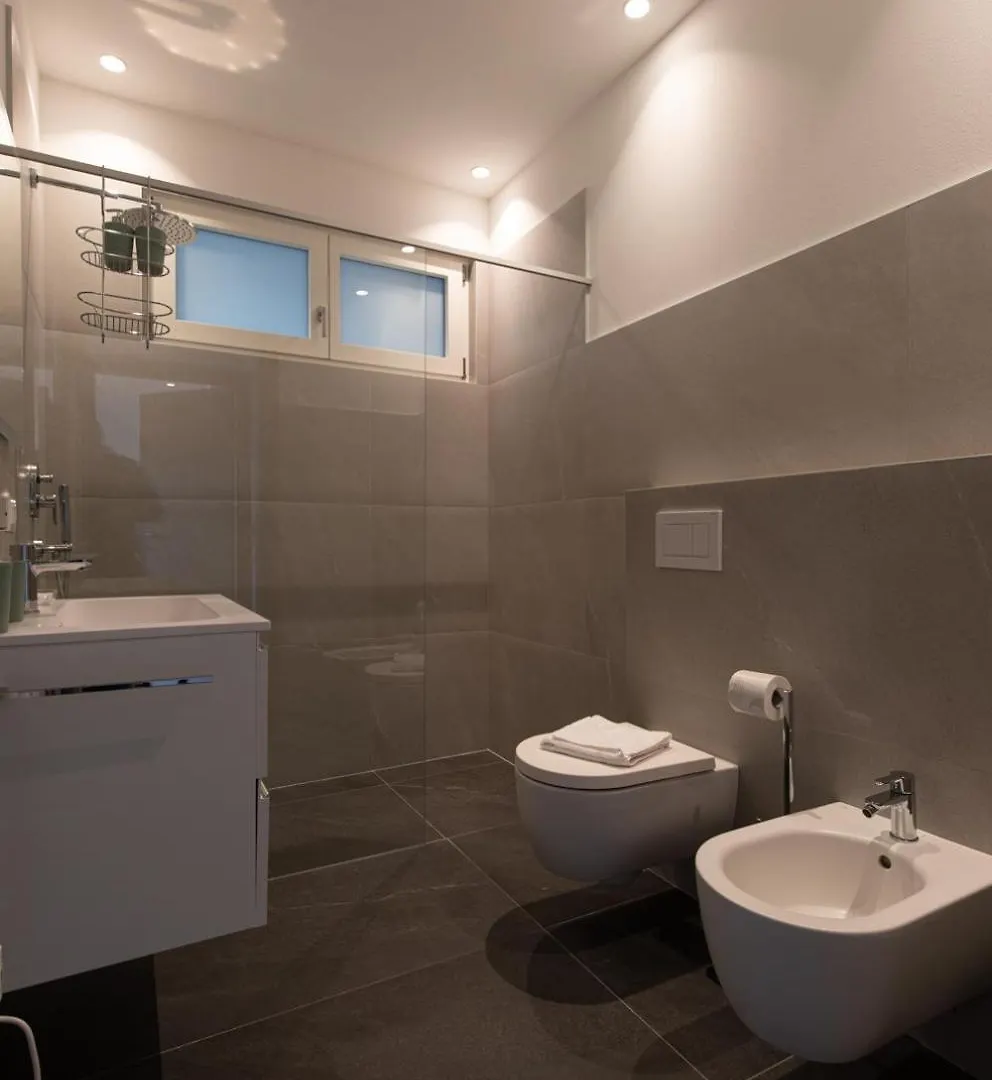 Prestige Garda Home - Borgo Secolo Peschiera del Garda