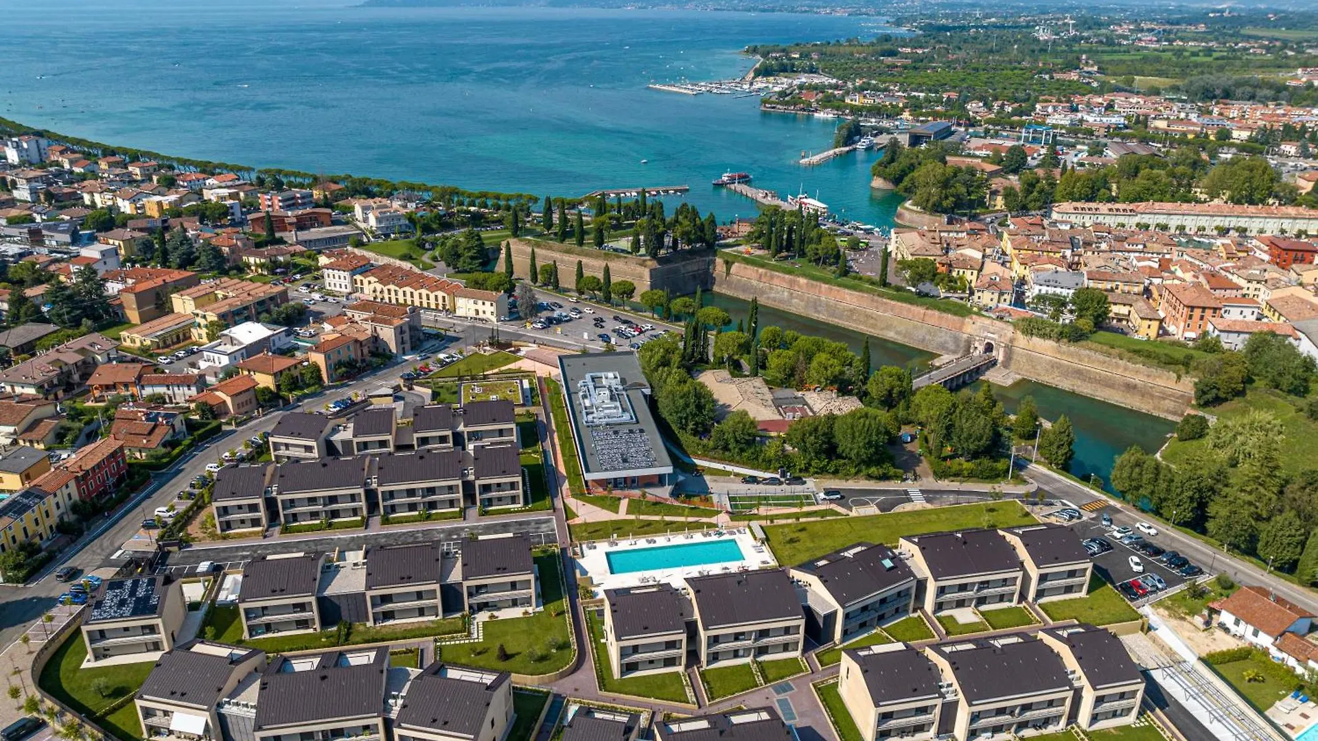 Holiday home Prestige Garda Home - Borgo Secolo Peschiera del Garda