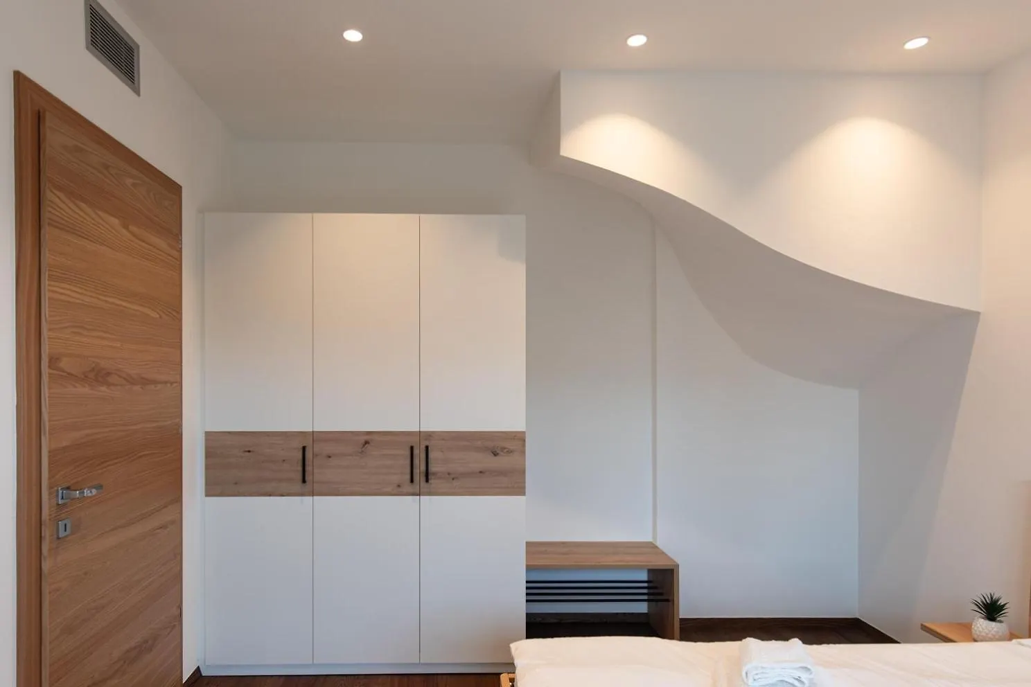 בית נופש פסקיארה דל גארדה Prestige Garda Home - Borgo Secolo