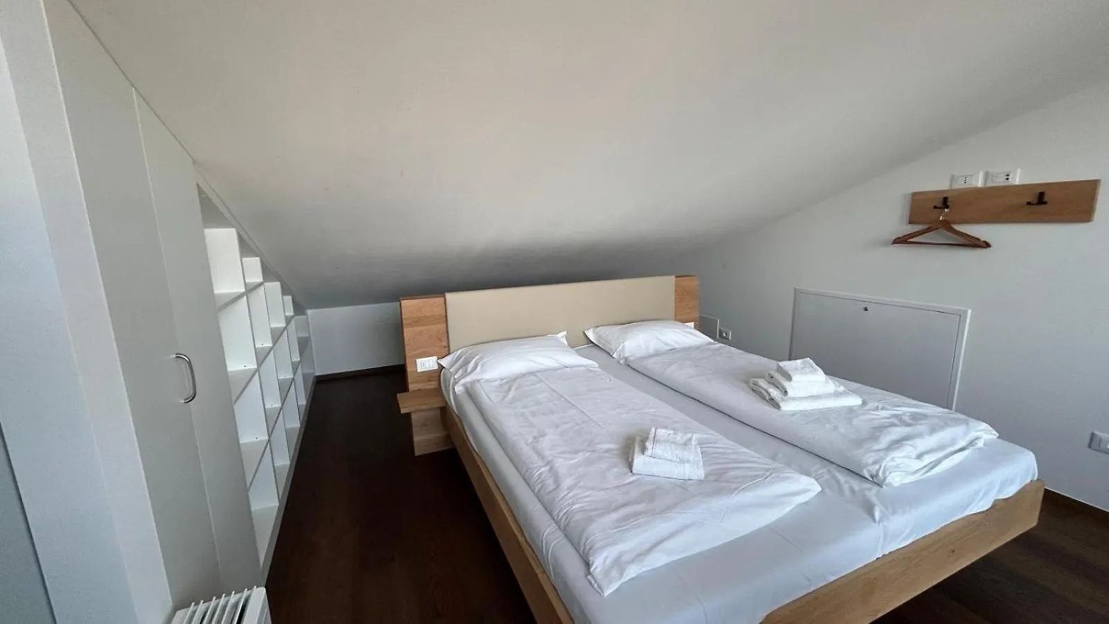 פסקיארה דל גארדה Prestige Garda Home - Borgo Secolo פסקיארה דל גארדה